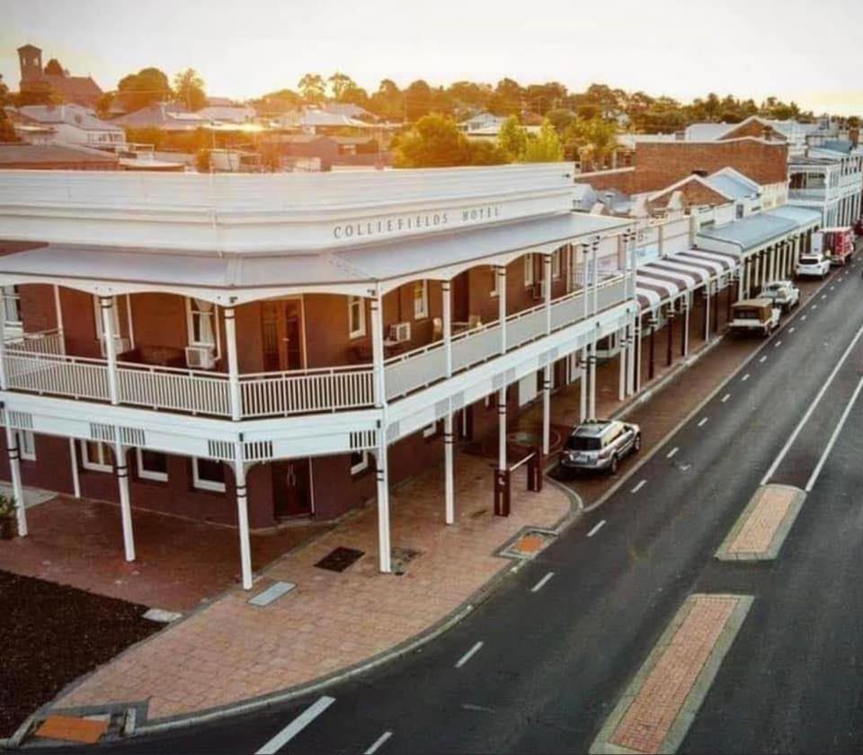 The Colliefields Hotel Exterior photo